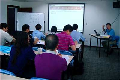 加盟上本教育 资质要求、合作流程与技术赋能详解